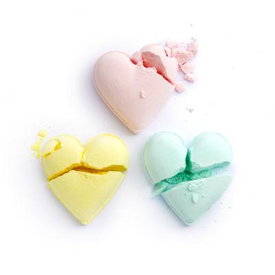 I Heart Revolution Heart Pastel Bath Fizzer Kit Pacco regalo bomba da bagno 40 g + bomba da bagno 40 g Passion Fruit + bomba da bagno 40 g Lemon