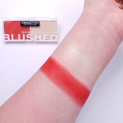 Revolution Relove Colour Play Blushed Duo Blush &amp; Highlighter Contouring palette donna 5,8 g Tonalità Daydream