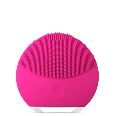 Foreo LUNA™ Mini 2 T-Sonic Facial Cleansing Device Spazzola per la pulizia donna 1 pz Tonalità Fuchsia