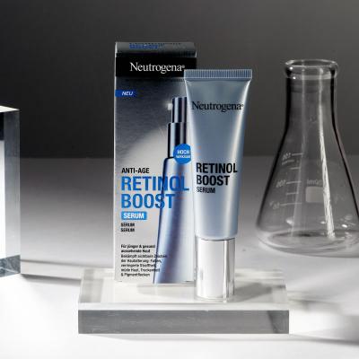 Neutrogena Retinol Boost Pacco regalo crema per la pelle da notte Retinol Boost Night Cream 50 ml + siero per la pelle da giorno Retinol Boost Serum 30 ml + crema per gli occhi Retinol Boost Eye Cream 15 ml