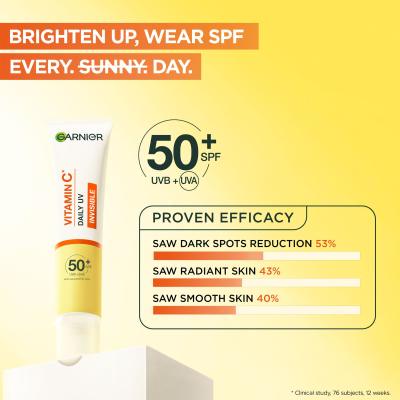 Garnier Skin Naturals Vitamin C Daily UV Invisible SPF50+ Crema giorno per il viso donna 40 ml